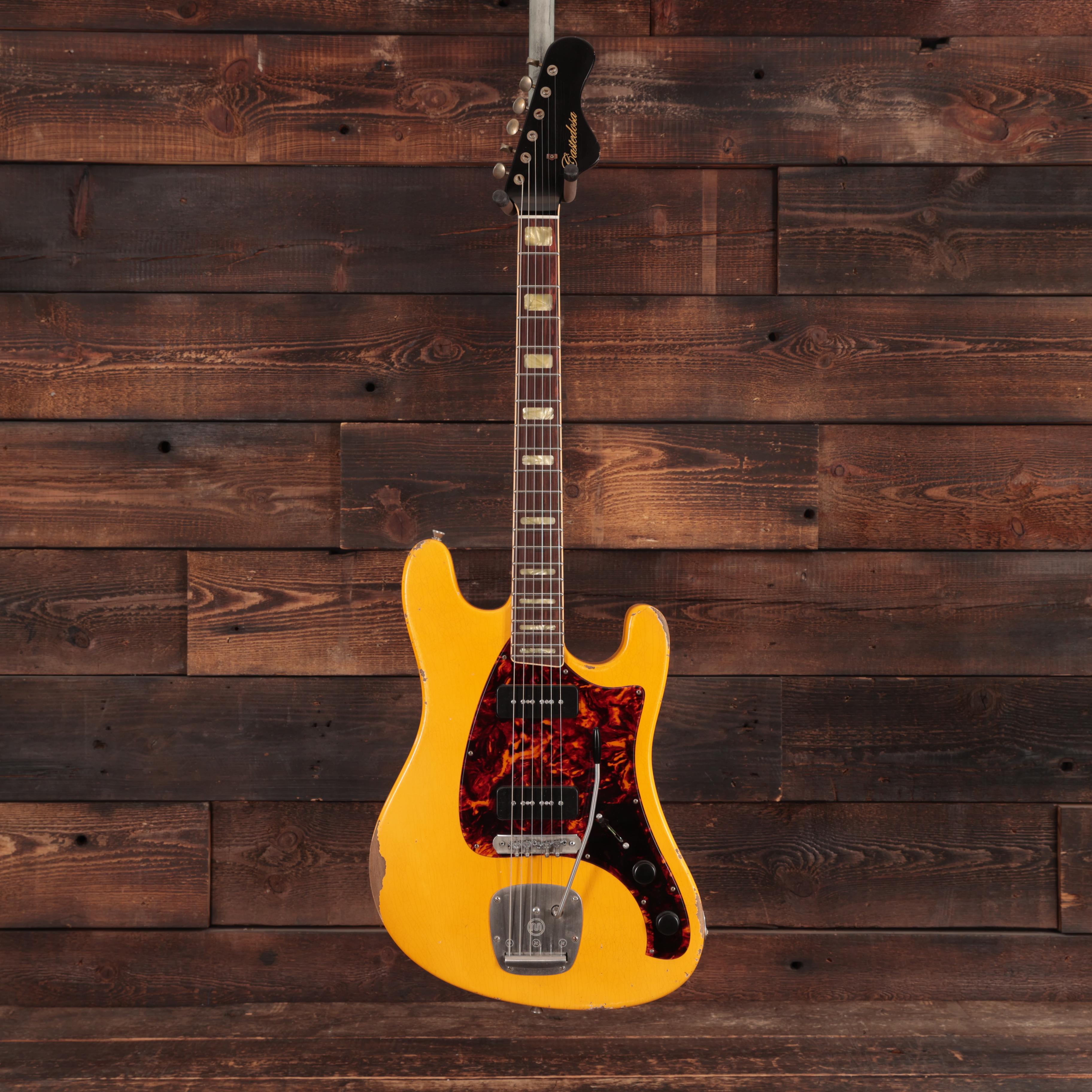 Castedosa Conchers Standard 25.5 Electric Guitar in Aged Casino